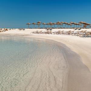 Maro Family Beach
