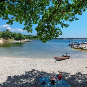 Camping Bijela Uvala Beach