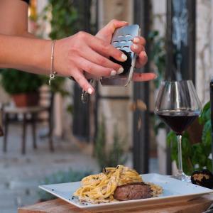 Bistro Niki’s 